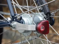 Reelight 220+ Magnet Lygtesæt M. Backup - Cykellygter til Sikkerhed og Pålidelighed -Specialized Salgsbutik 27891054 1654990067901173 5564887970357444608 n