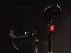 Lezyne KTV Drive Lygtesæt - Cykellygter med Høj Lysstyrke og Holdbar Design -Specialized Salgsbutik IN45210003820 20billede203