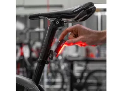 Lezyne Stick Drive Baglygte - Cykellygte med høj lysstyrke og pålidelig kvalitet 10 Lezyne Stick Drive Baglygte - Cykellygte med høj lysstyrke og pålidelig kvalitet -Specialized Salgsbutik IN45210014720 20billede204